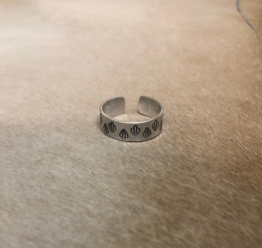 custom thin ring